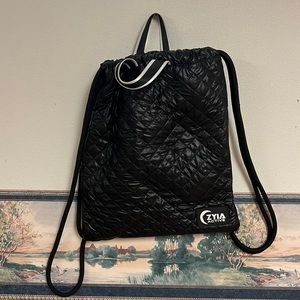 Zyia Bag